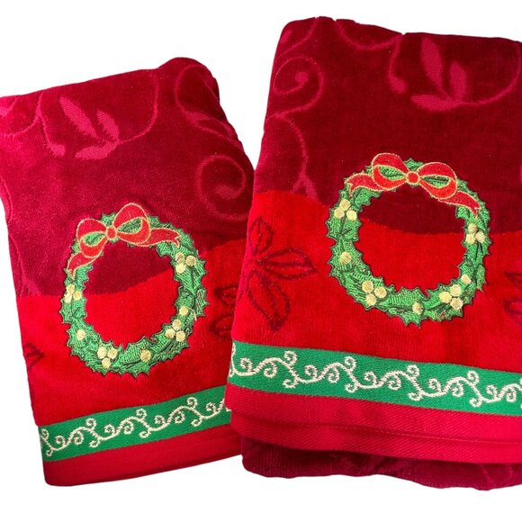 NOS Christmas Wreath Jacquard Bath Towels Set Of 2 Red Holiday Franco Mfg Turkey - Picture 1 of 13